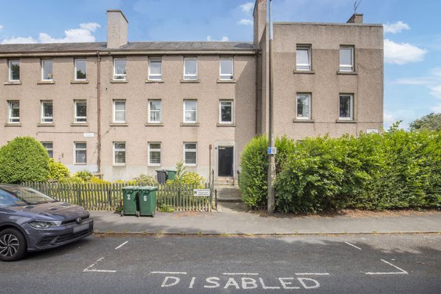 1/1 Whitson Grove, Edinburgh, EH11 3DT 2 bed ground floor flat for sale