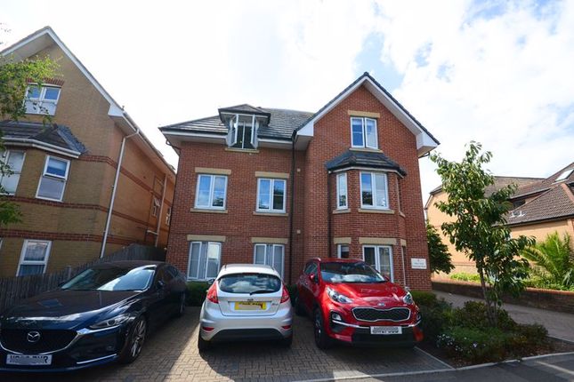 Florence Road, Bournemouth BH5 2 bed flat for sale