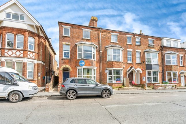 4 bedroom end of terrace house for sale