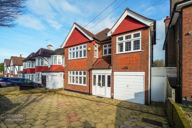 4 bed detached house