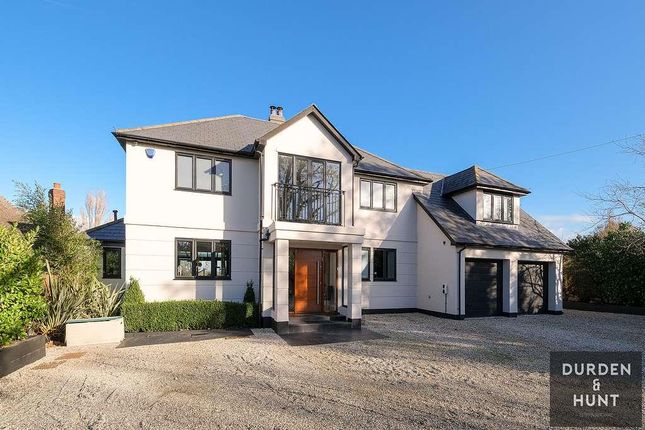 Hoe Lane, Abridge, RM4 5 bed detached house for sale