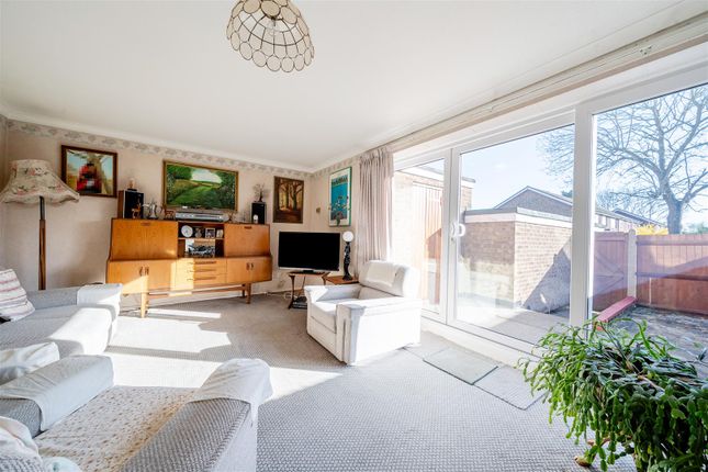 Southfleet Road, Orpington BR6 3 bed terraced house for sale