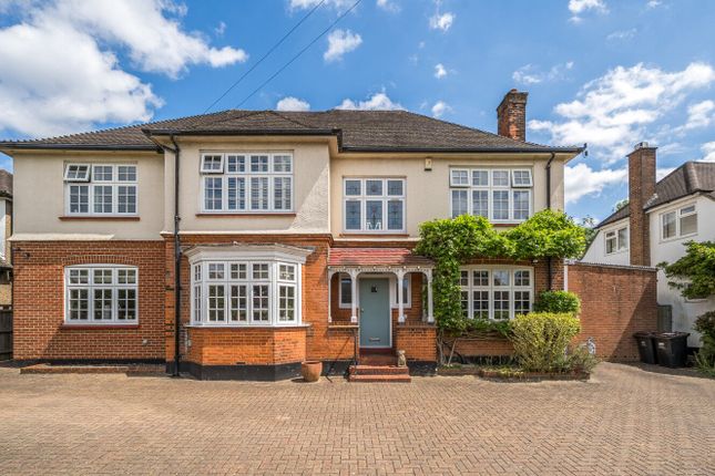 Hayes Lane, Hayes, Kent, BR2 5 bed detached house for sale