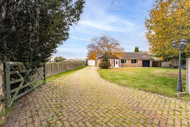 Watton Road, Great Ellingham 3 bed detached bungalow for sale