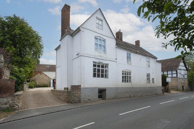 Main Road, Bredon, Tewkesbury... 4 bed detached house for sale