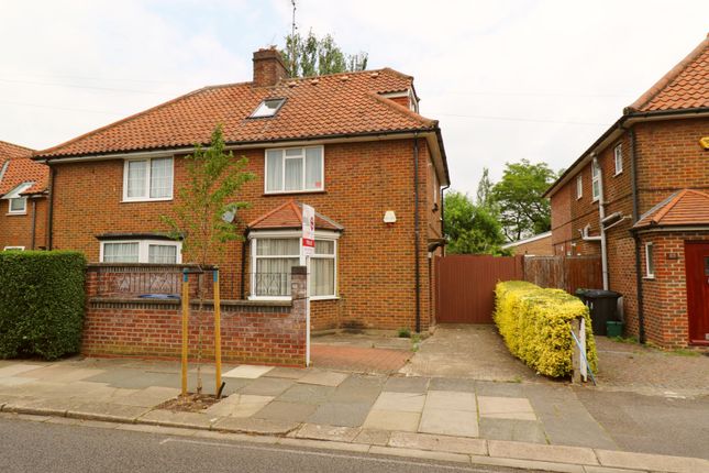 Saxon Drive, West Acton, London 3 bed semi