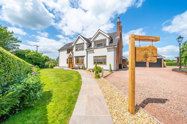 Chapel Lane, Hanbury, Staffordshire... 4 bed detached house for sale