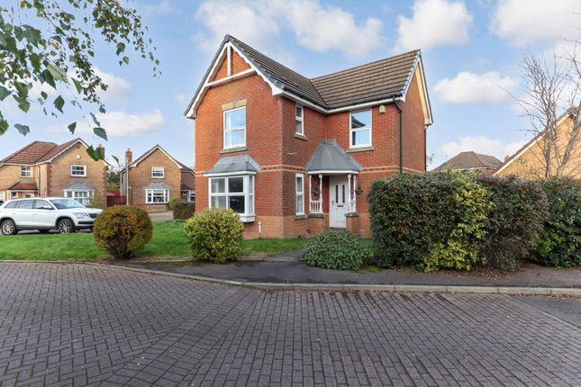 3 bed detached house