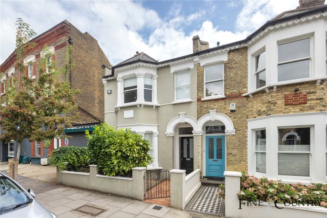 5 bedroom end of terrace house for sale