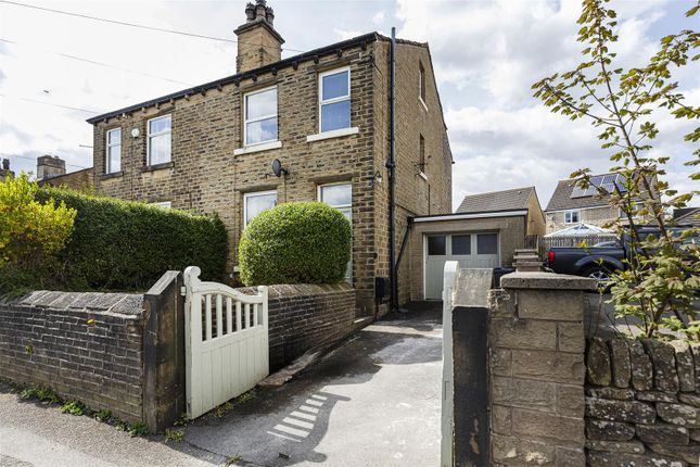 Weatherhill Road, Huddersfield HD3 2 bed semi