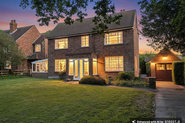 3 bed detached house