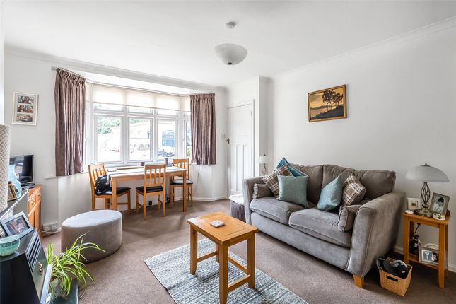 Vincent Lane, Dorking, Surrey, RH4 2 bed terraced house for sale