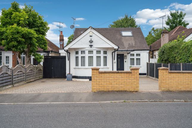 Maycroft, Pinner HA5 3 bed detached bungalow for sale