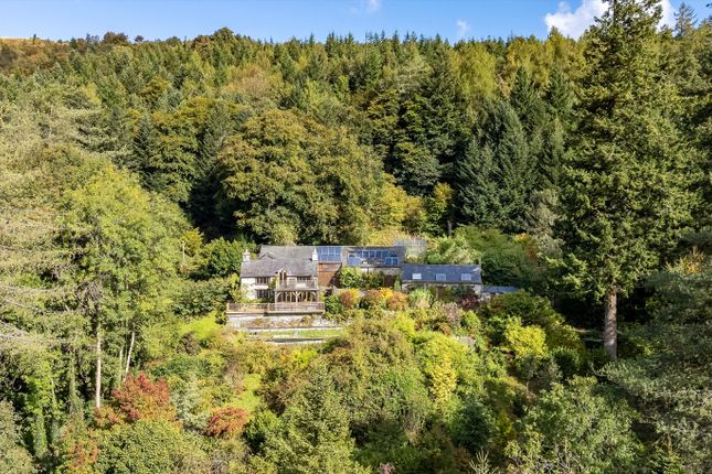 Llanwddyn, Oswestry, Powys, SY10 4 bed farm house for sale