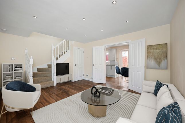 3 bed end terrace house