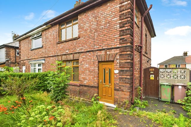 Gibbons Avenue, Eccleston, St Helens... 3 bed semi