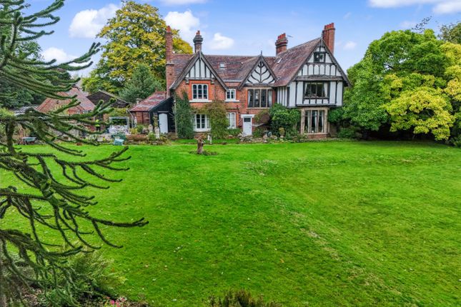 7 bedroom detached house for sale