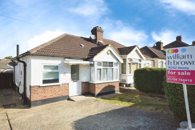 2 bedroom semi-detached bungalow for sale