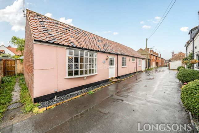 Drury Lane, Castle Acre 3 bed detached bungalow for sale