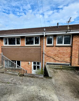 5 bed terraced house