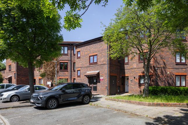 1 bed flat