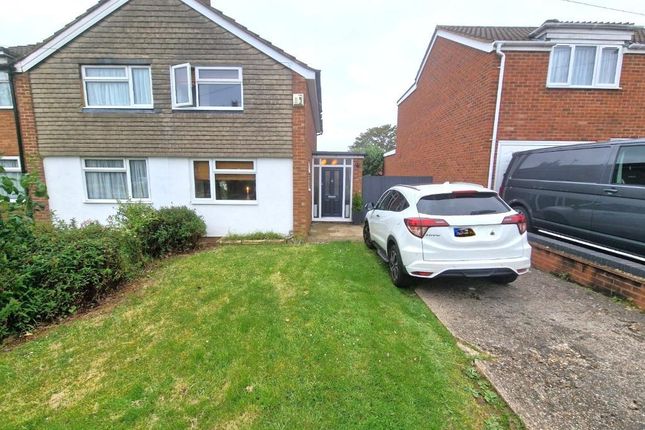 2 bedroom semi-detached house for sale