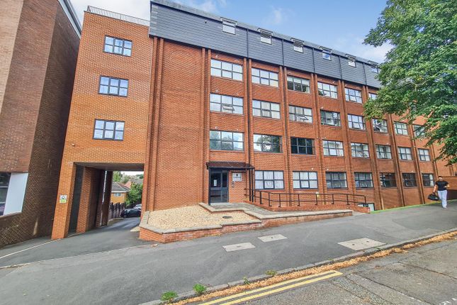 Station Road, Kettering NN15 1 bed flat for sale