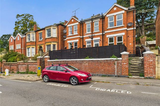Grantham Villas, 33 Slad Road... 3 bed semi
