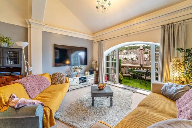1 bed flat