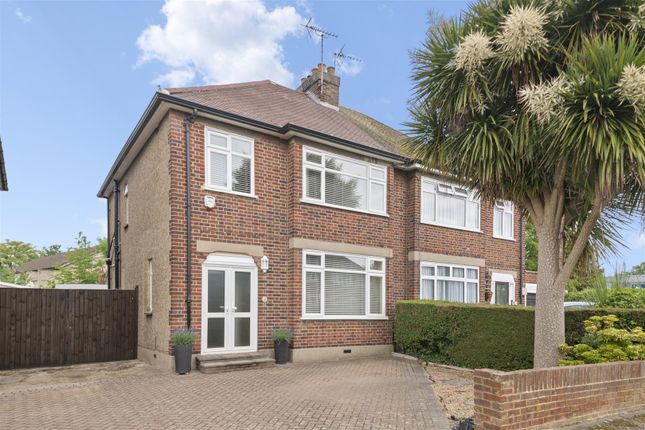3 bedroom semi-detached house for sale