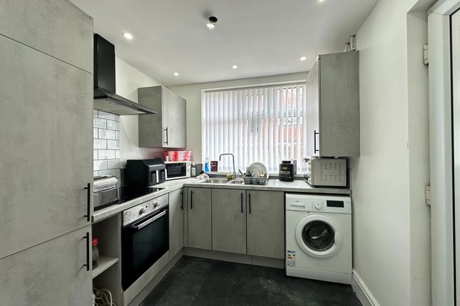 Abbey Hey Lane,Abbey... 3 bed terraced house for sale