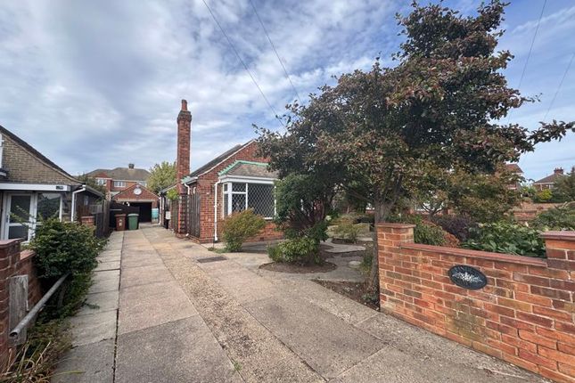 TAYLORS AVENUE,CLEETHORPES 2 bed detached bungalow for sale