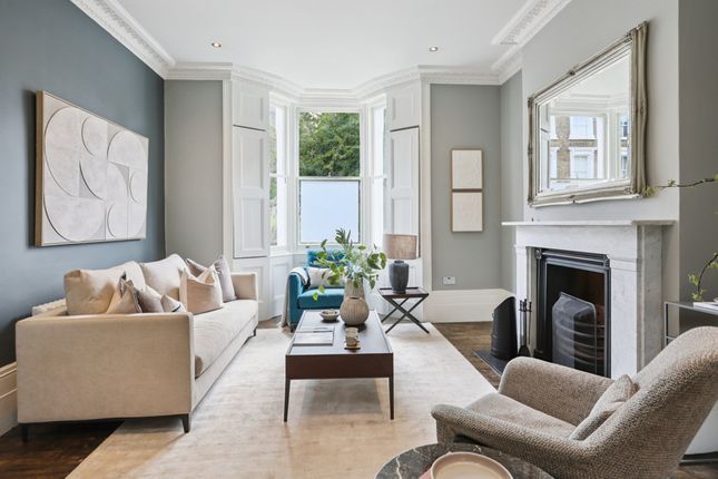 St Stephens Terrace, London, SW8 4 bed terraced house for sale
