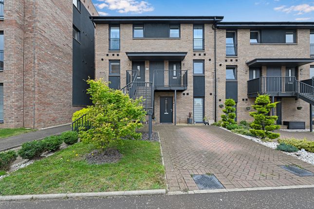 2 bedroom duplex for sale