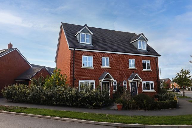 4 bedroom semi-detached house for sale