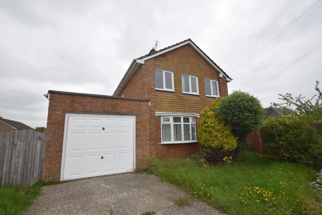 Huggetts Lane, Eastbourne BN22 3 bed detached house for sale