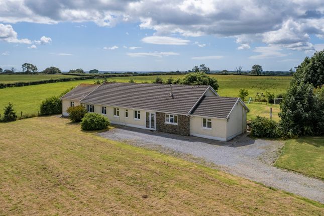 Kilgetty SA68 6 bed detached bungalow for sale
