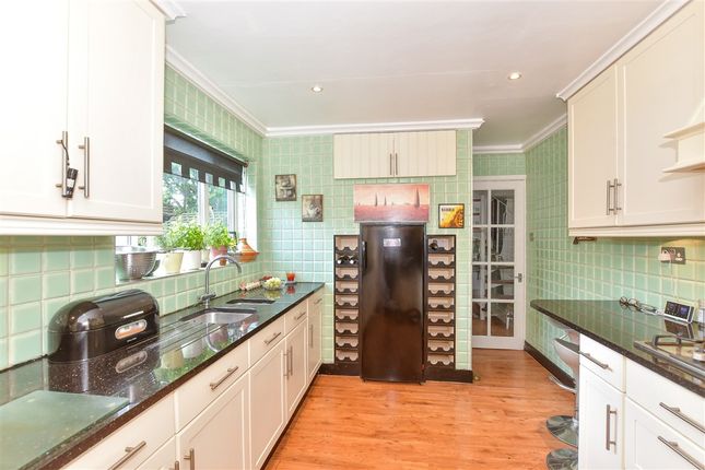 4 bed detached bungalow