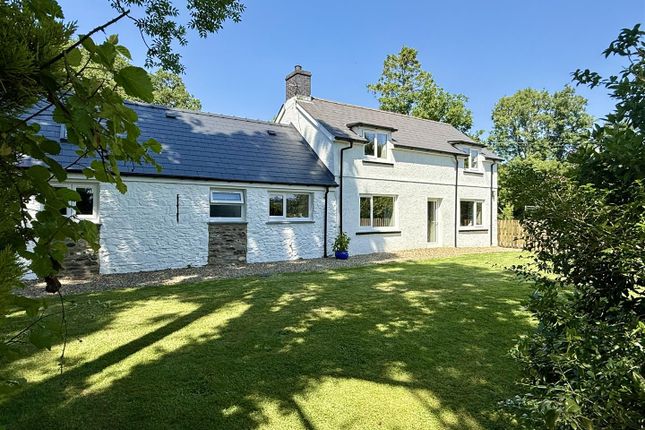 Henllan, Llandysul 3 bed property with land for sale