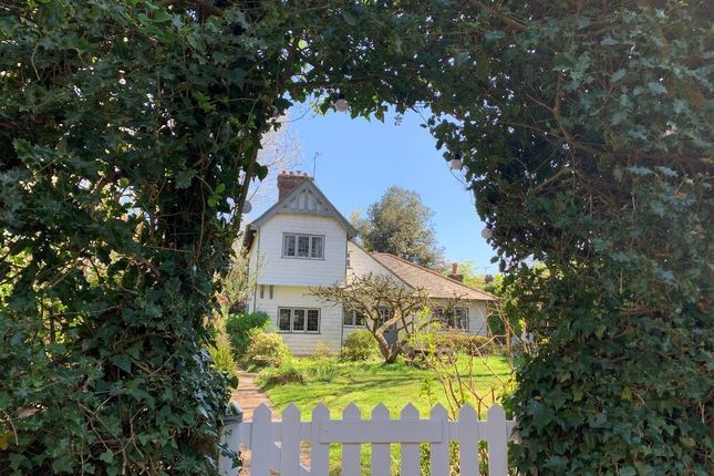 Hawkhurst Road, Cranbrook, Kent, TN17... 3 bed detached house for sale