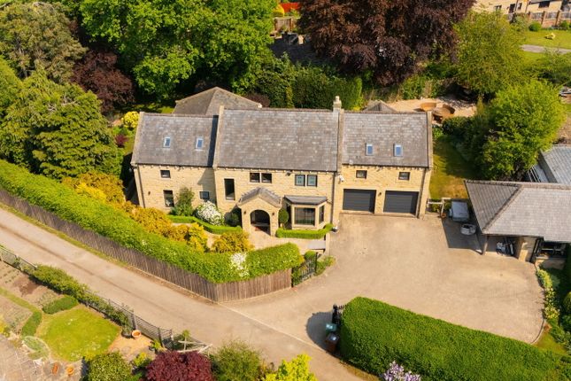 Midway, Pinfold Lane, Mirfield, WF14 5 bed detached house for sale