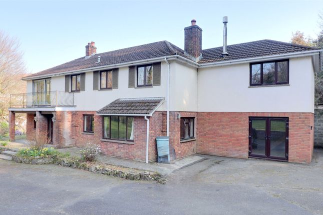 Kingston Avenue, Combe Martin... 5 bed detached house for sale