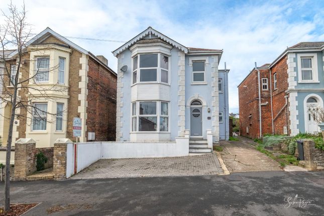 Swanmore Road, Ryde 4 bed detached house for sale