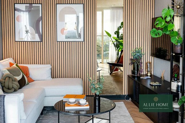 Finsbury Park, London N4 1 bed flat for sale