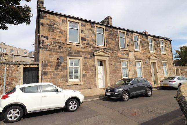 3 bedroom flat for sale