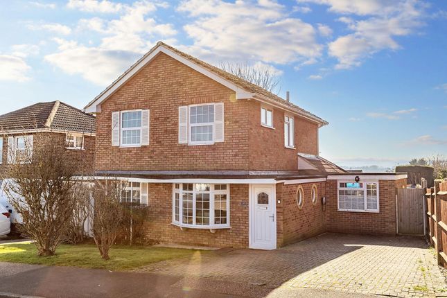 4 bed detached house
