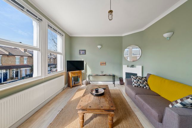 2 bedroom maisonette for sale