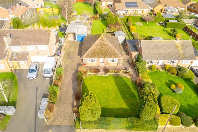 High Road, Grantham NG32 2 bed detached bungalow for sale