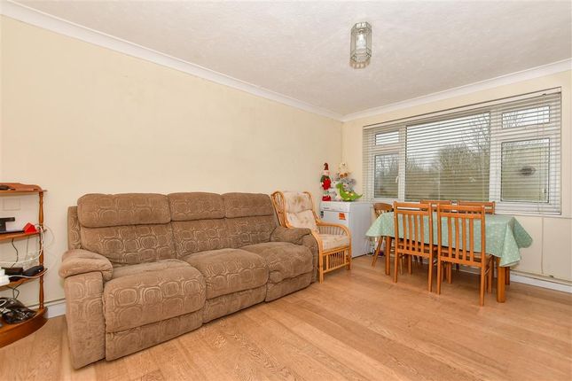 2 bed flat