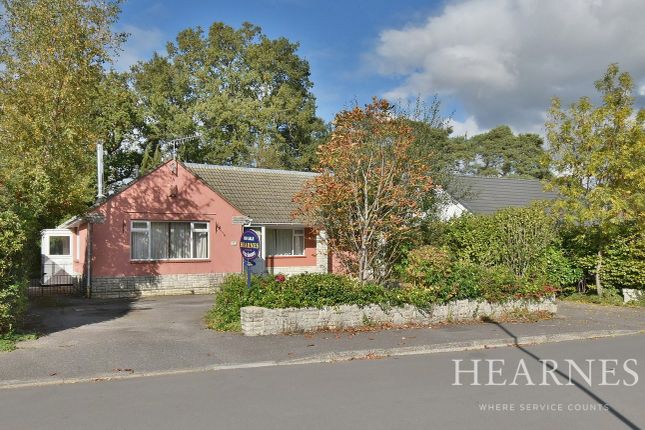 Longacre Drive, Ferndown, BH22 3 bed detached bungalow for sale